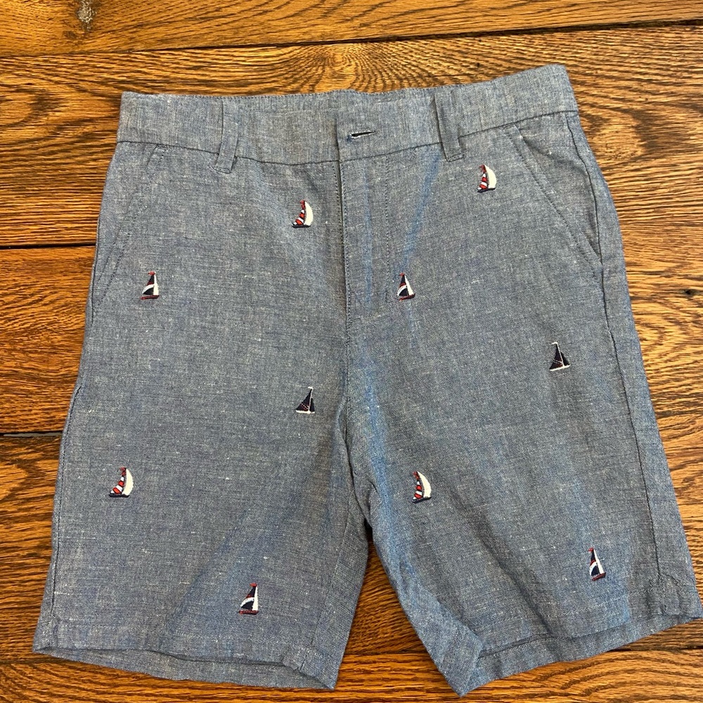 Janie and Jack embroidered sailboat shorts
